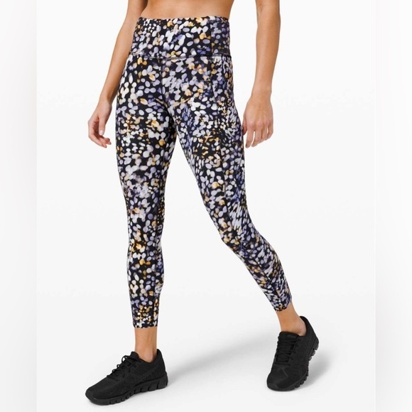 Lululemon Fast and Free Tight II 25" Non-Reflective Nulux
Metropolis Glow Multi - Picture 3 of 14